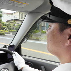 子どもと事務所で待ち合わせ